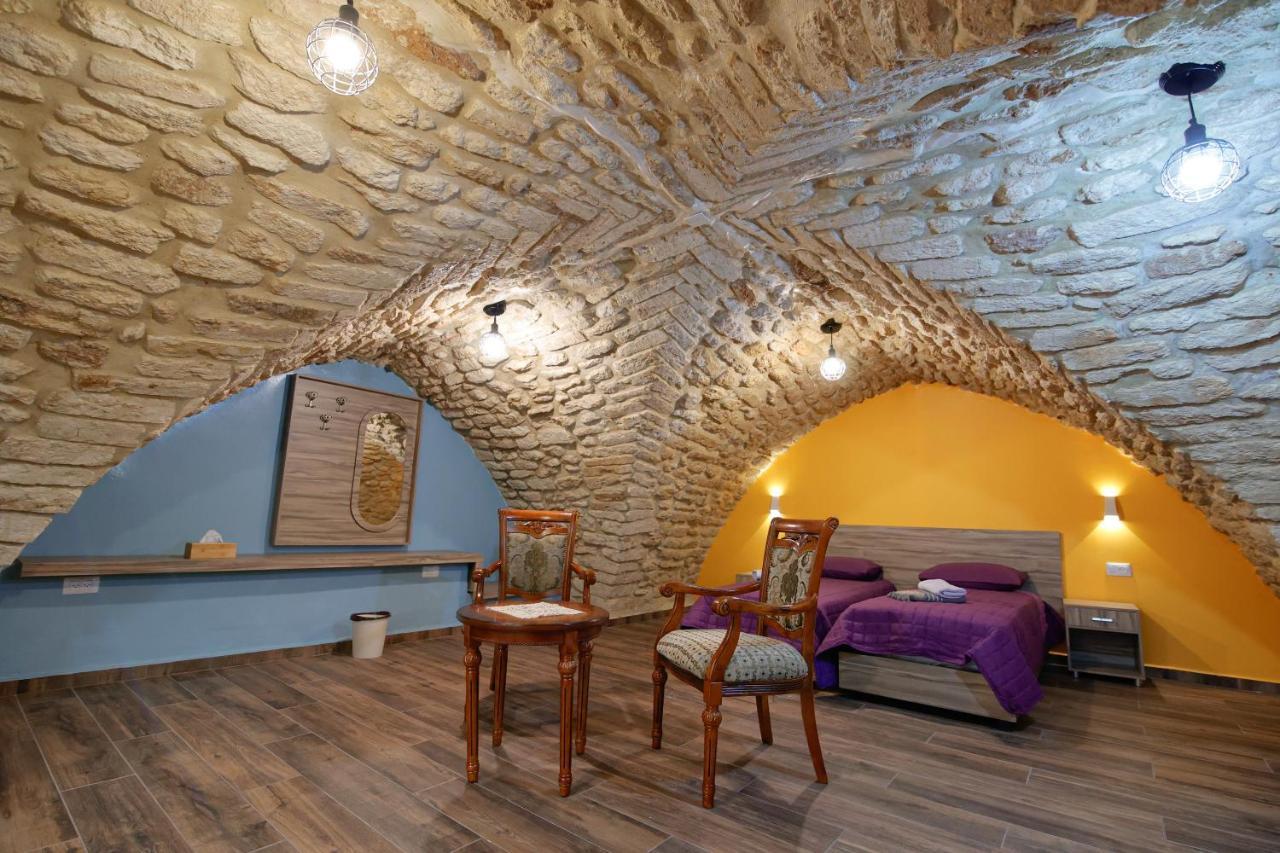 Louis Guesthouse Nazareth Bagian luar foto