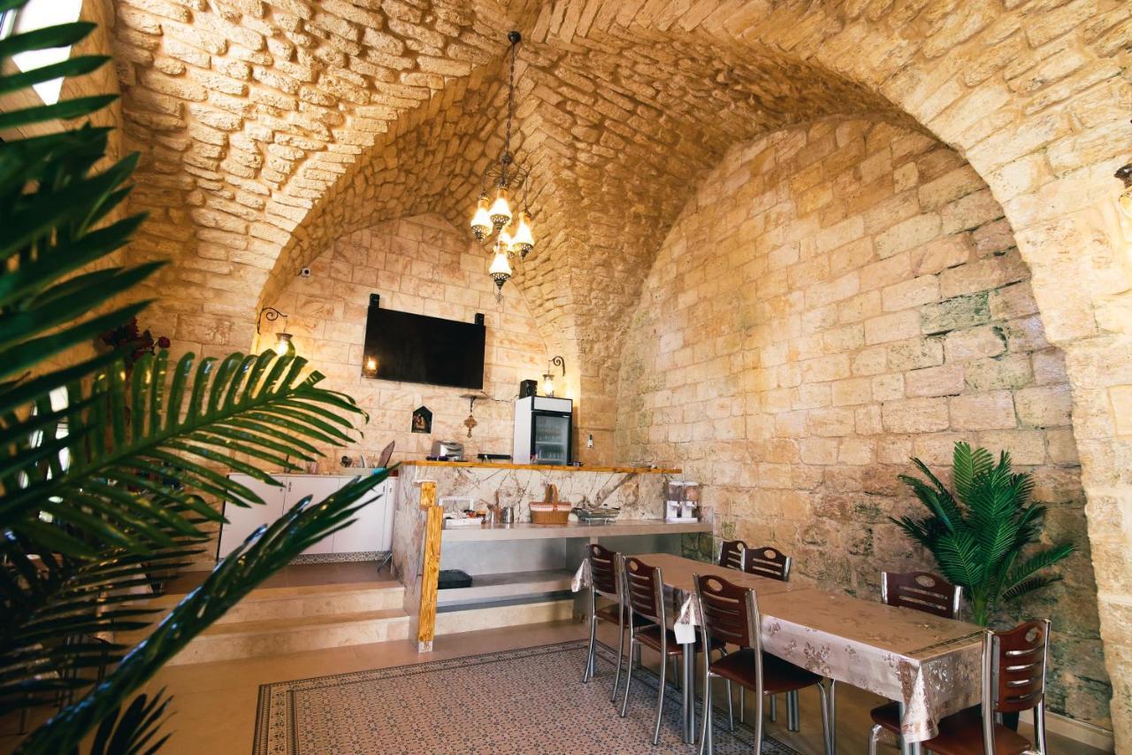 Louis Guesthouse Nazareth Bagian luar foto