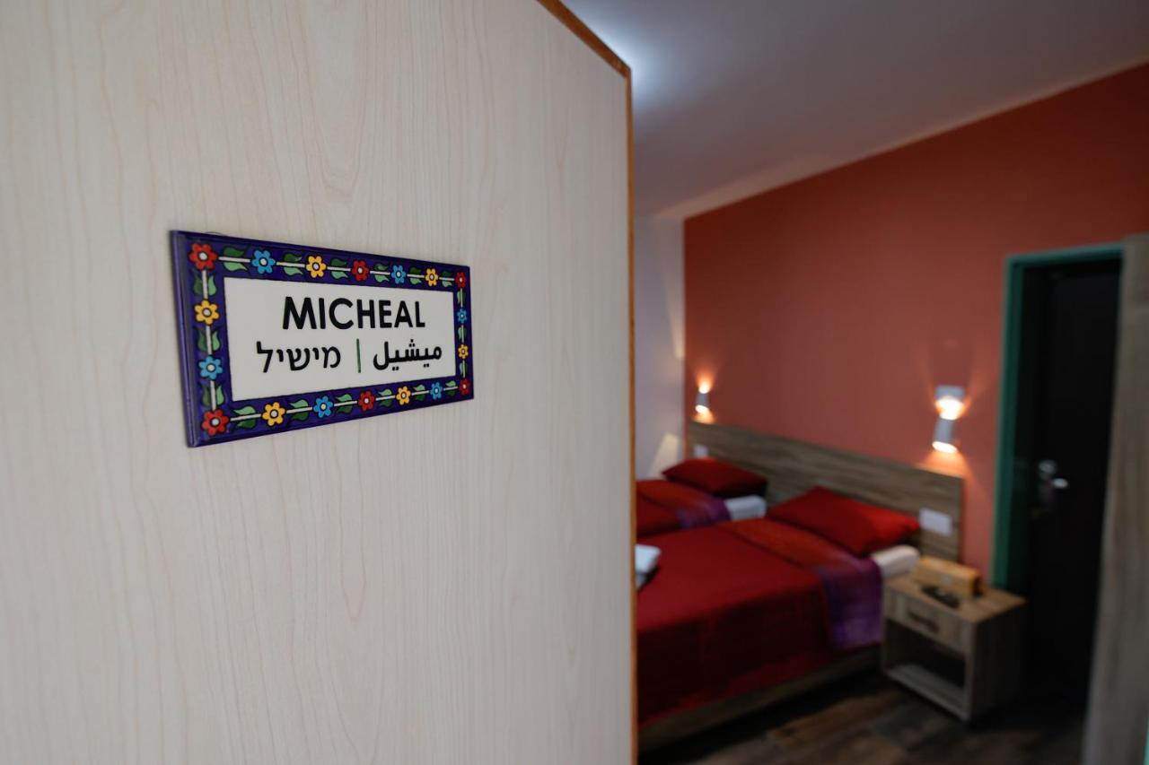 Louis Guesthouse Nazareth Bagian luar foto