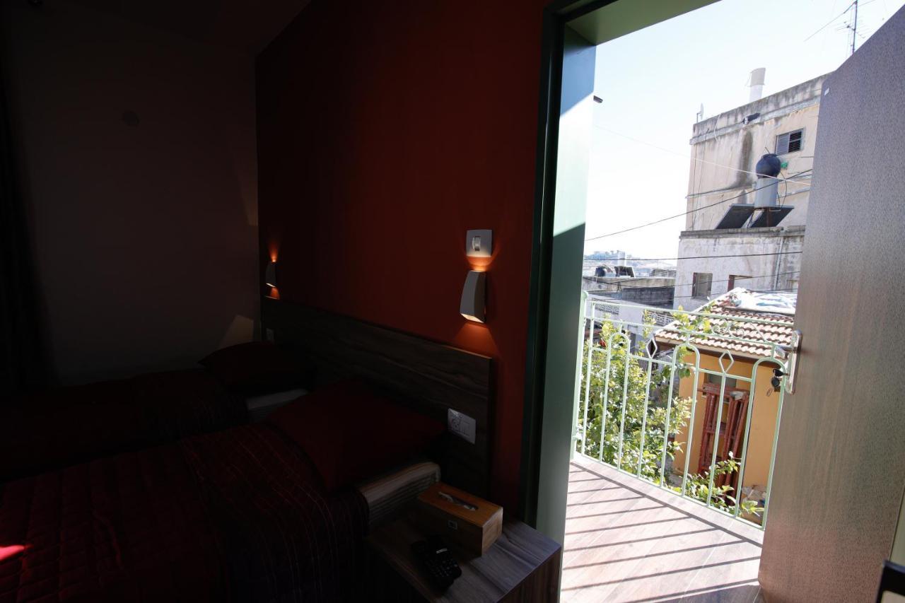 Louis Guesthouse Nazareth Bagian luar foto