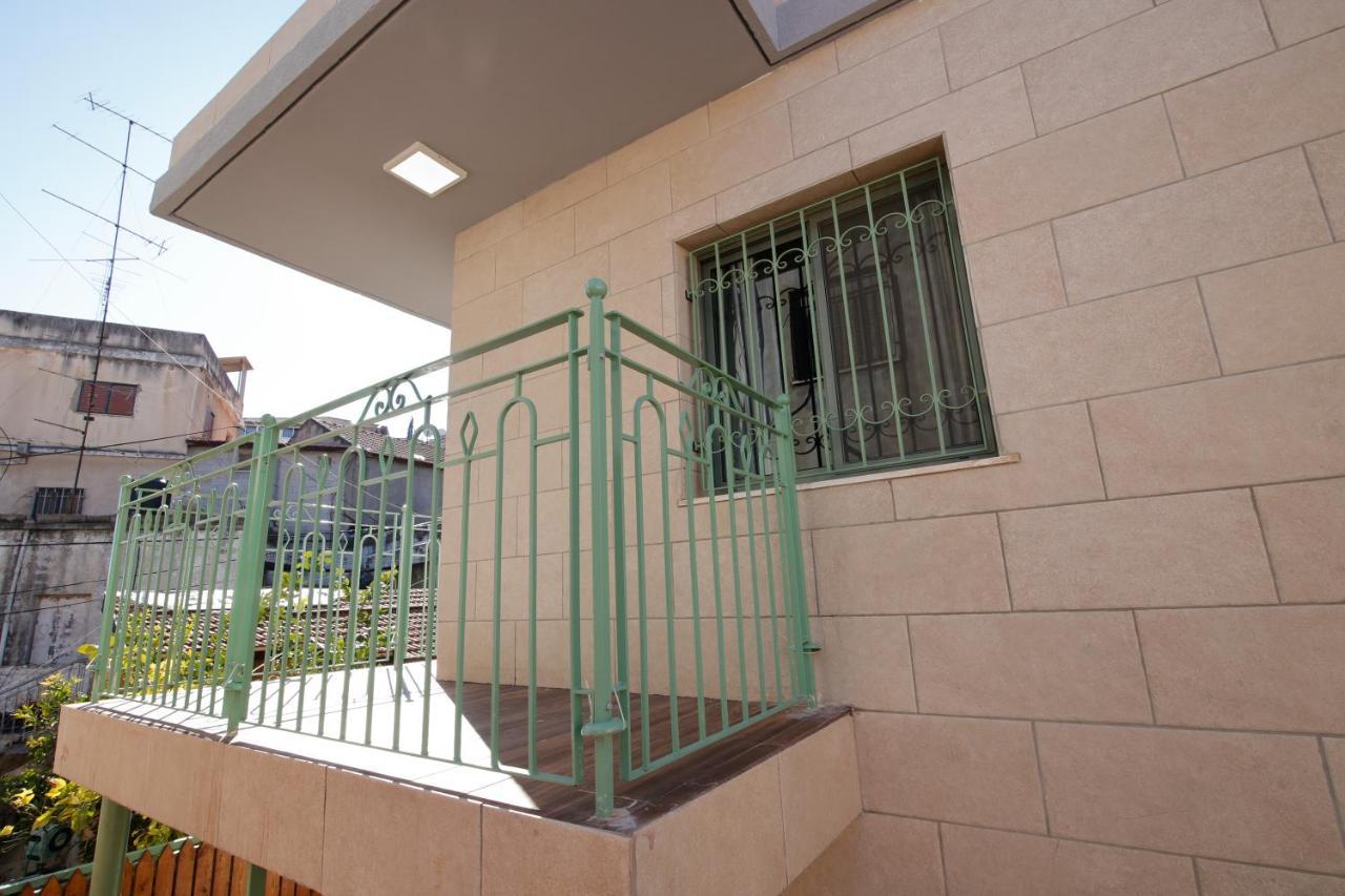 Louis Guesthouse Nazareth Bagian luar foto