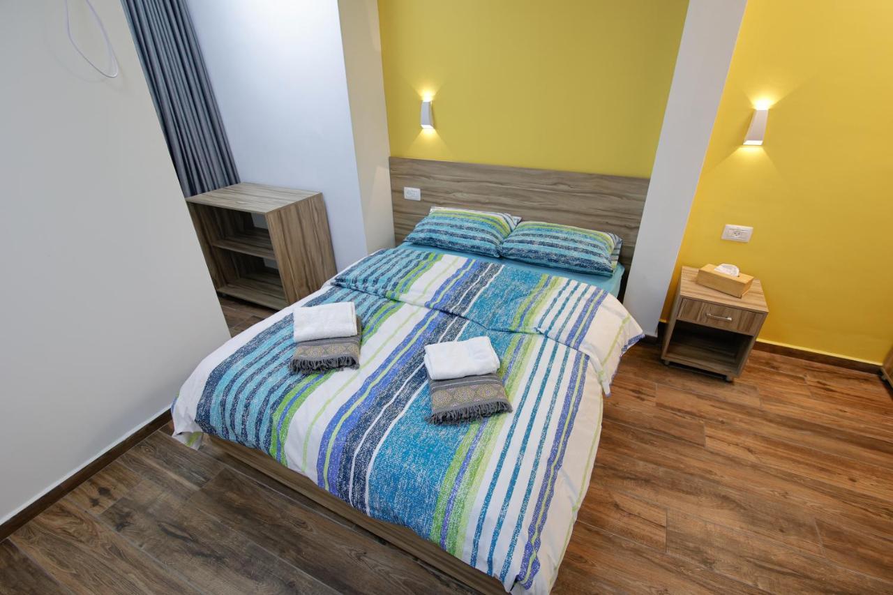 Louis Guesthouse Nazareth Bagian luar foto